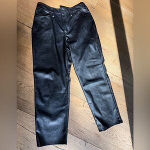 Madewell:Perfect High Waist Straight Leg Faux Leather Pants, size 31, True Black